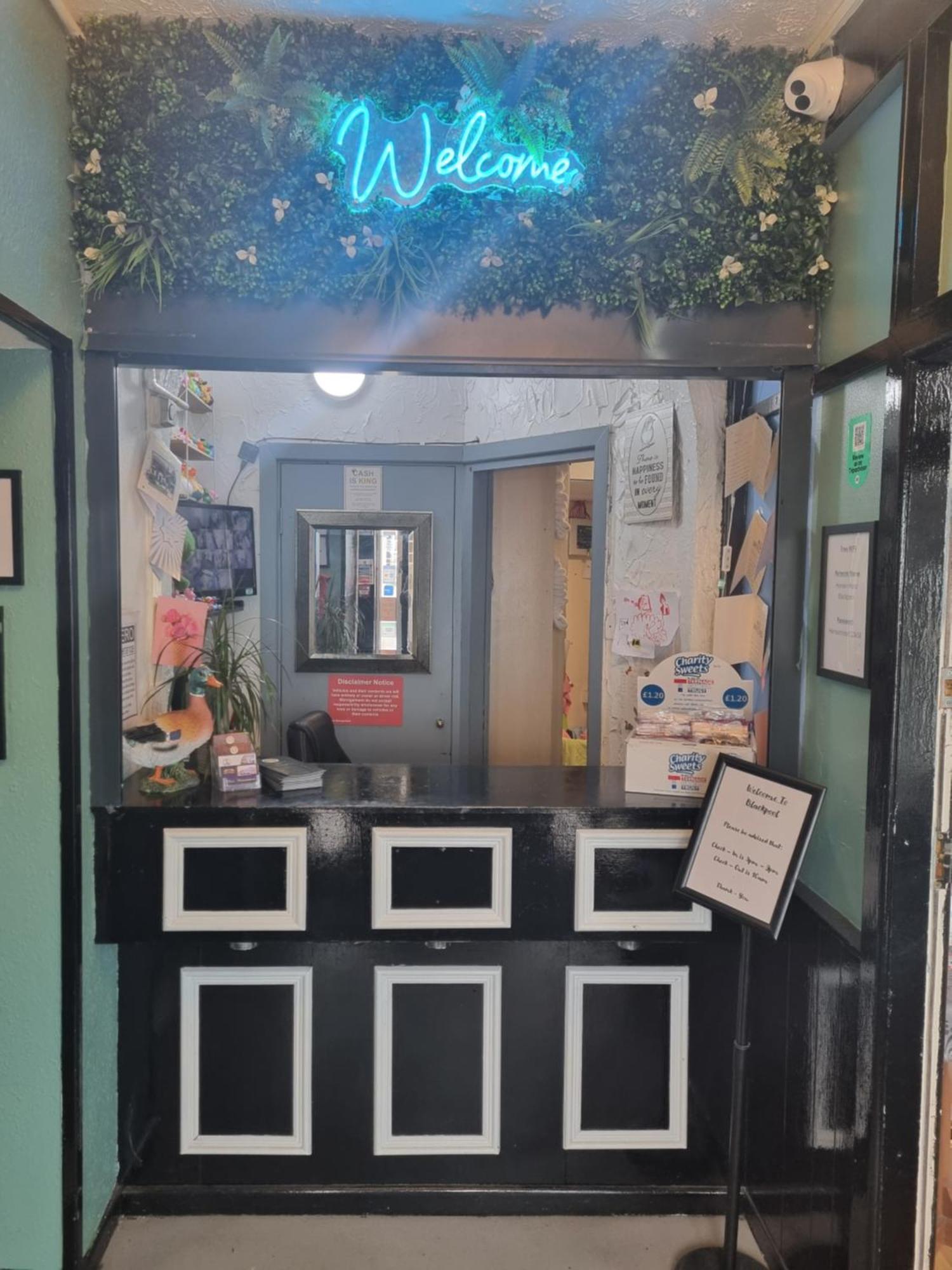 Henson Hotel Pleasure Beach ブラックプール エクステリア 写真
